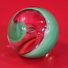 Possibly Teign Valley Glass Red & Green 1.5'' Glass Marble Ref U172