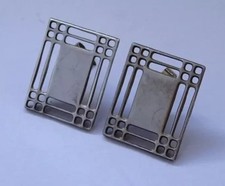 Fantastic pair vintage solid sterling silver earrings by Carrick Jewellery