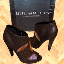 £95 LITTLE MISTRESS SZE UK 4