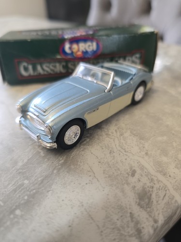 Corgi classics austin - classics, 1:43