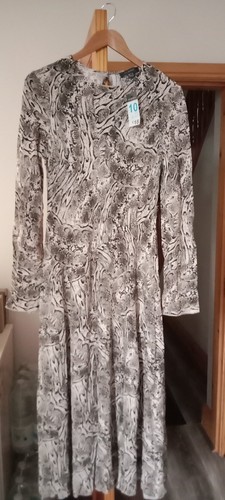 Brandnew beautiful maxi dress - beautiful,