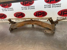 Front pivot axle / spindles X