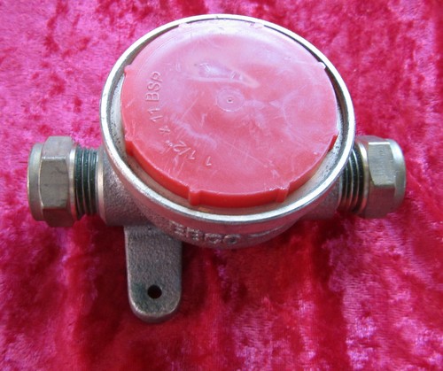 Ebco brass water - brass, carrier