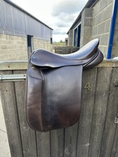 Dever Show Saddle 17.5 inch 