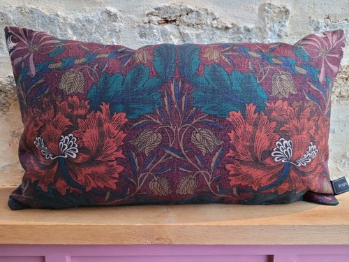 William morris honeysuckle - william,