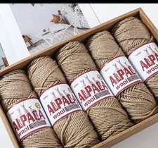 100 % Alpaca Yarn Beige /