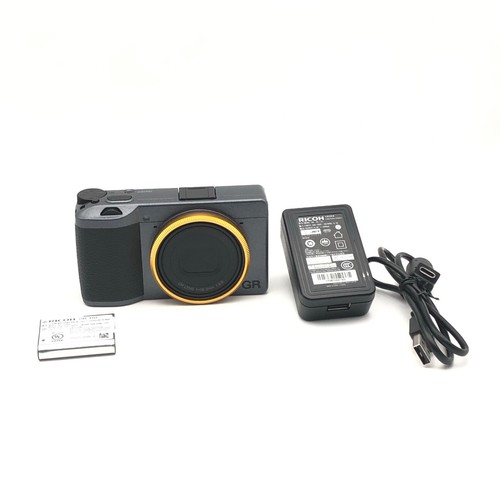 Ricoh iii 2mp aps c - iii, 24.2mp