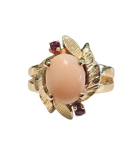 Ruby and coral ring - in, 14