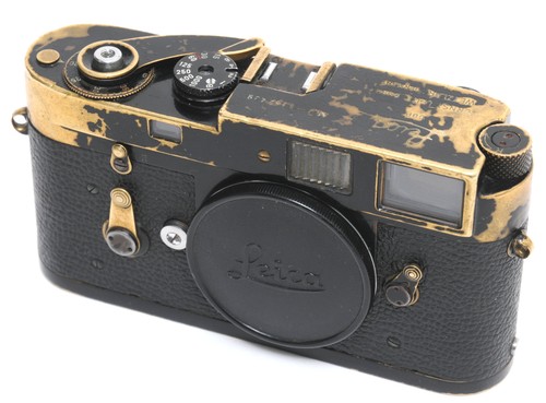 Leica black paint - m2,
