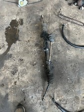 VW T4 TRANSPORTER 2.5 PETROL CARAVELLE 1999 POWER STEERING RACK