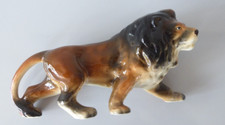 Collectible pottery lion figurine ornament unbranded