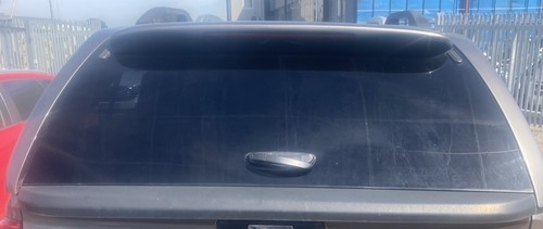 Nissan navara rear - nissan,