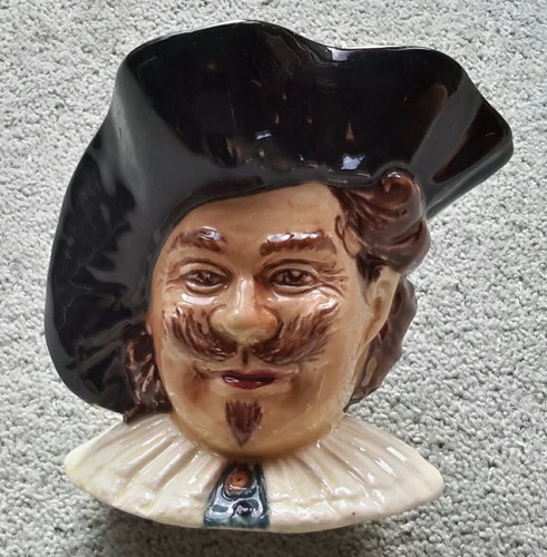 Falcon ware cavalier - ware, jug