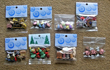 DRESS IT UP BUTTONS PICK & MIX