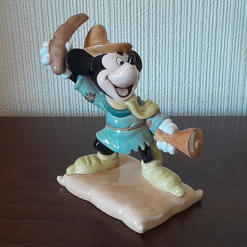 Royal doulton disney showcase - disney,