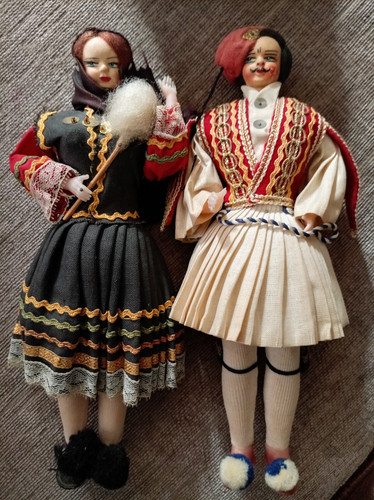 Antique dolls figurines folk - antique,