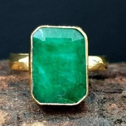 Zambian large 8ct natural - 8ct,