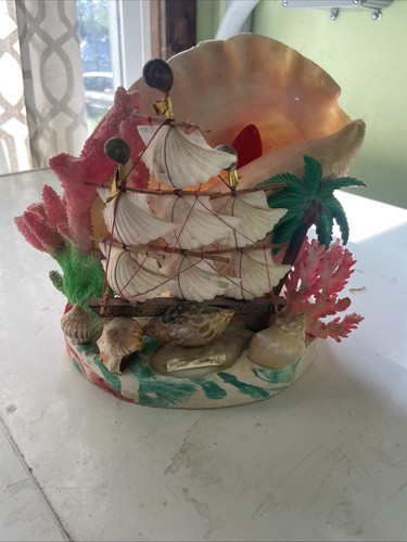 Vintage conch shell seashell - conch, shell,