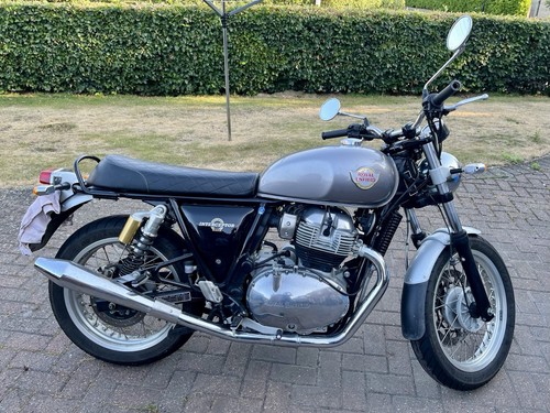 Royal enfield interceptor 650 - royal,