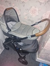 Graco Near to Me Pushchair. Grey And Brown