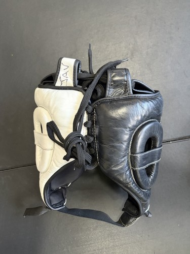 Reyes rep cheek headguards - reyes,