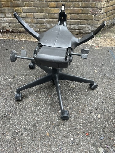 Herman miller mirra base frame - base,