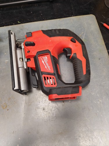 Milwaukee m18 bjs 18v ion - milwaukee, li-ion