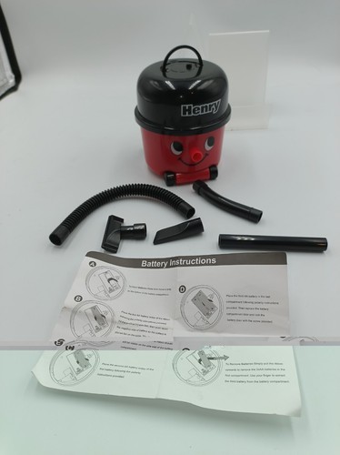 Henry the hoover - hoover, desk