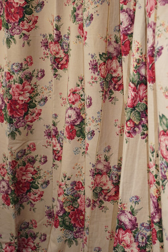 Vintage 1940 50s rose cottage - 1940/50s,