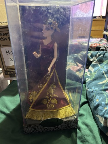 Disney limited edition - disney,