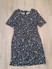 Billie & Blossom Black & White