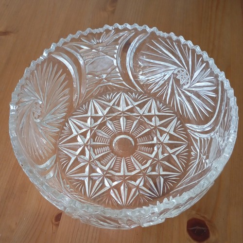 Lovely vintage cut glass - lovely,