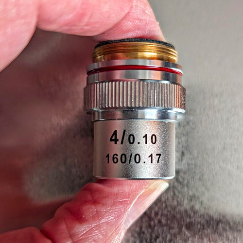 Microscope objective - 4x, 0.10