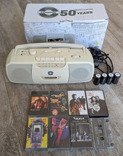STEEPLETONE CASSETTE RADIO