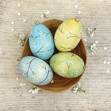 Blossom Wooden Hanging Egg