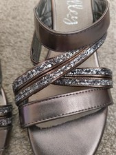 *NEW LADIES SUMMER SANDALS