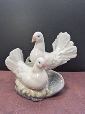 Vintage Spanish Porcelain Dove