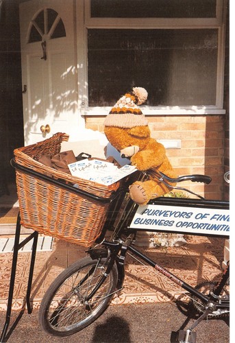 Topics postcard teddy - h,