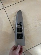 TOYOTA Hilux window switch driver right side  06-2015 84820-0k061 master socket