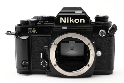 Near mint nikon - nikon, fa