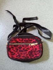 JOB LOT HANDBAGS 1/3 DESIGN