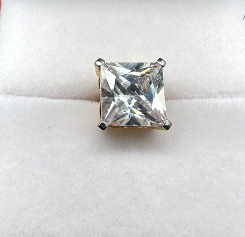 22ct yellow gold square - gold,