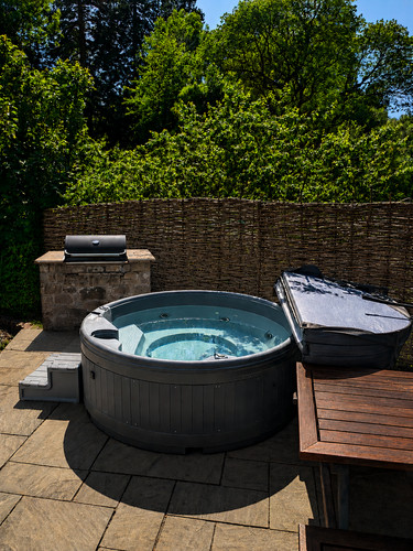 Hot tub hire - hire, business-rotospa