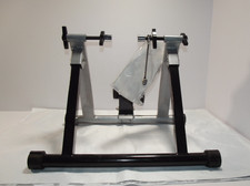 Rolson Indoor Bike Trainer                                        LT7