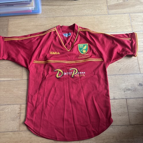 Red yellow 2001 - norwich, fc