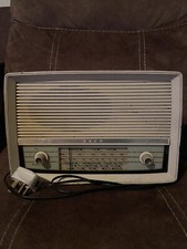 Vintage EKCO radio model U332