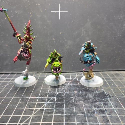 Nicely painted warhammer - nicely,