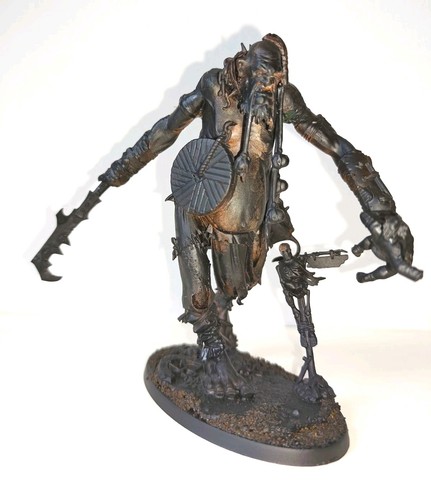Man crusher gargant - man,