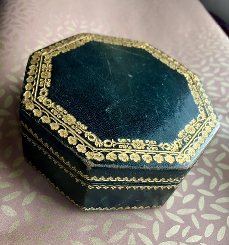Italian dark green - italian,