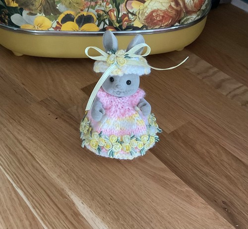 Sylvanian families hand - sylvanian,